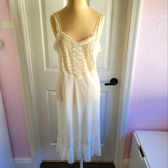 Vintage Nan Flower Originals Cream Nylon Lace Nightgown Lingerie Bridal Size‎ 36 - Picture 1 of 8